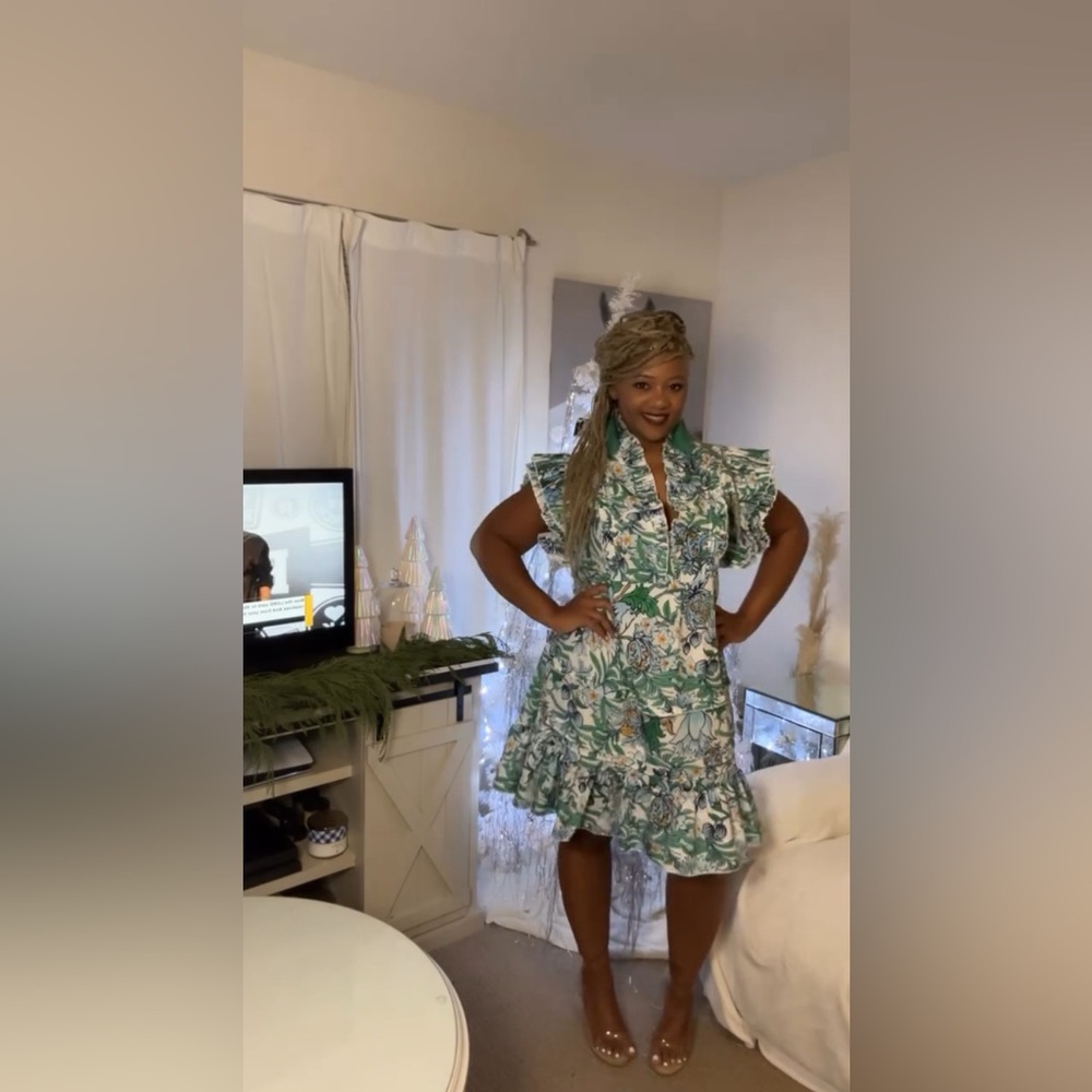 Floral Ruffle Sleeve Dress - Picture 9 of 9